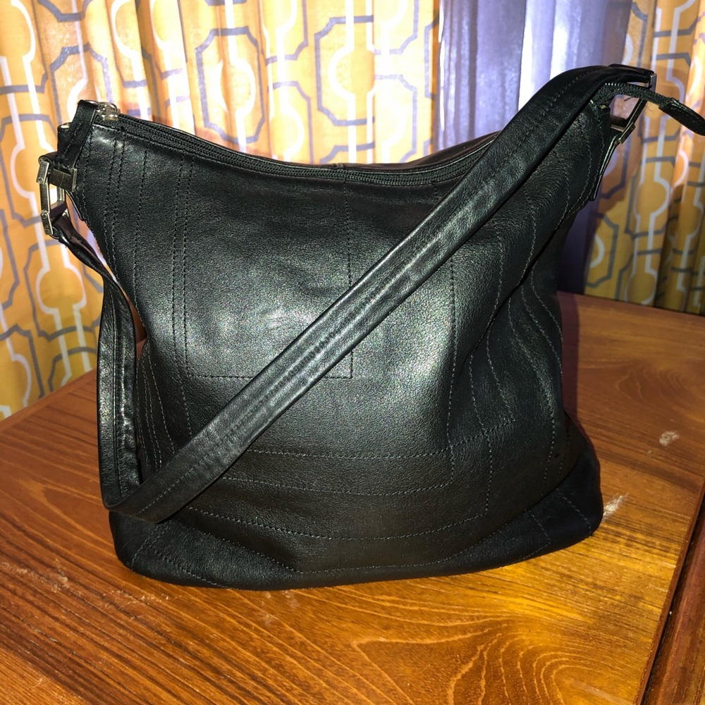 Anne Klein 2 Hand Bag